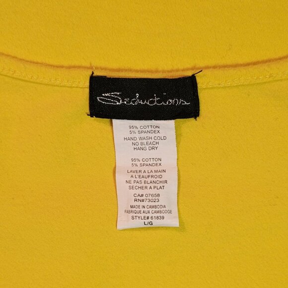 L | Seductions | Ruched Sleeve V-Neck Tee - Picture 4 of 4